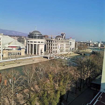 Calla 5 Apartment - Main Square, In The City Shopping Center - Parking Slot With Security And Video Camera Skopje Esterno foto