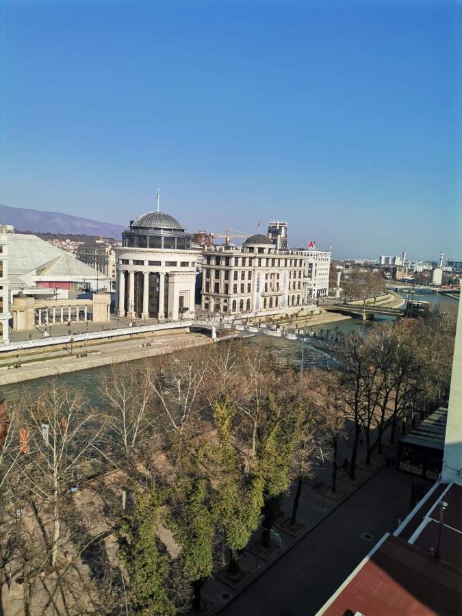 Calla 5 Apartment - Main Square, In The City Shopping Center - Parking Slot With Security And Video Camera Skopje Esterno foto