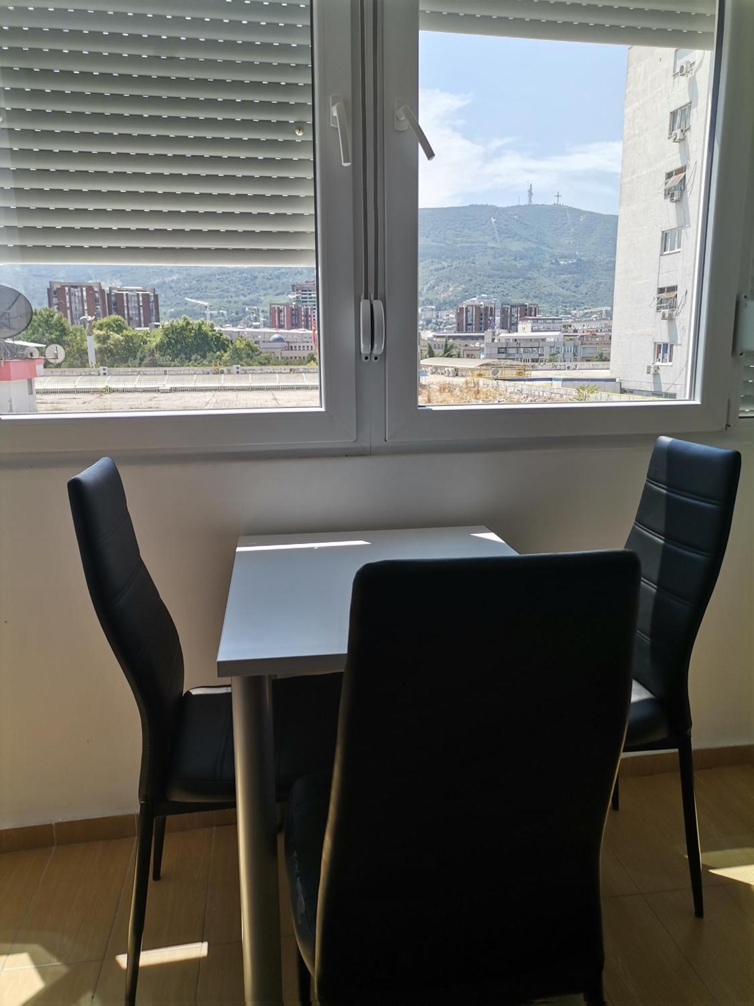 Calla 5 Apartment - Main Square, In The City Shopping Center - Parking Slot With Security And Video Camera Skopje Esterno foto